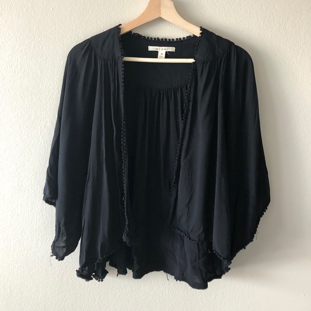 Miami Lightweight Black Shawl